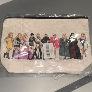 Taylor Swift Cream and Black Women Bag